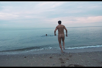 Paul Anthony Kelly Desnudo y Escenas Eróticas en Love Story