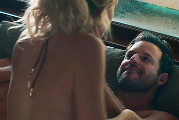 Robert Parks-Valletta Nude Scenes in The Deleted