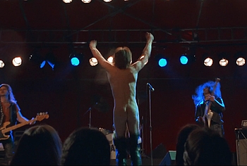 Ewan McGregor frontal nude in Velvet Goldmine