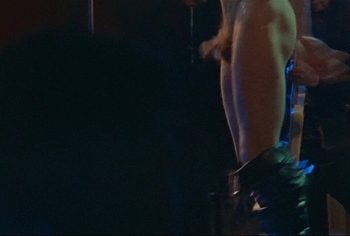 Ewan McGregor frontal nude in Velvet Goldmine