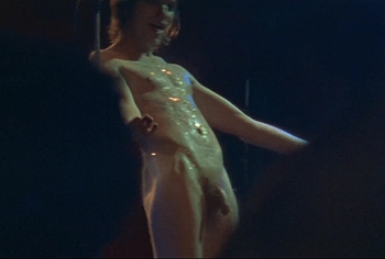 Ewan McGregor frontal nude in Velvet Goldmine