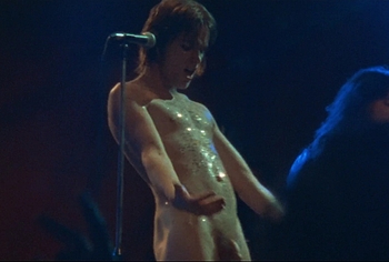 Ewan McGregor frontal nude in Velvet Goldmine
