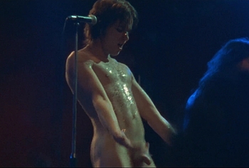 Ewan McGregor frontal nude in Velvet Goldmine