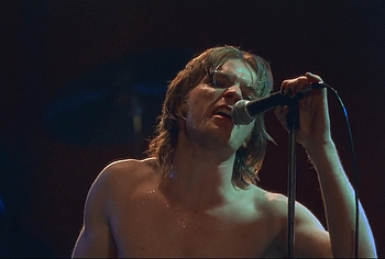 Ewan McGregor frontal nude in Velvet Goldmine