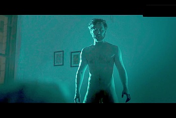 Landon Liboiron nudity