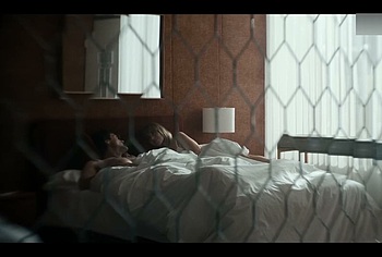 Jason Bateman Nude And Strapon Sex in DTF St Louis