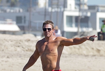 Stephen Amell exposed