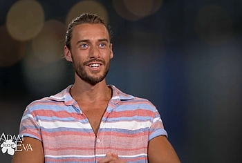 Sasha Sasse frontal nude in Adam sucht Eva