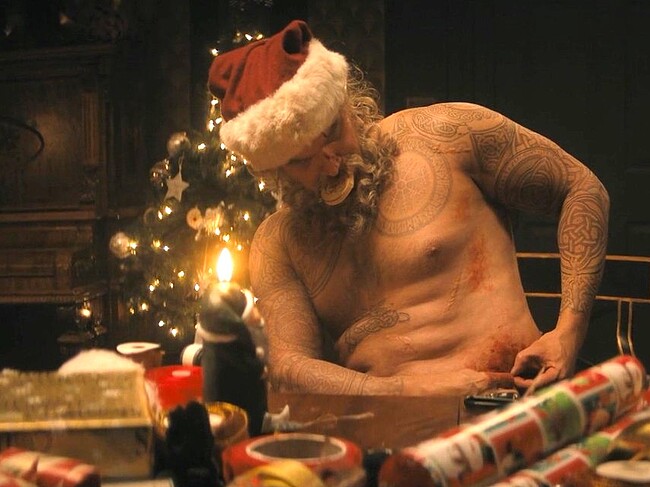 David Harbour shirtless