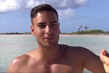 Timur Ulker Nude Dick and NSFW Scenes in Adam sucht Eva