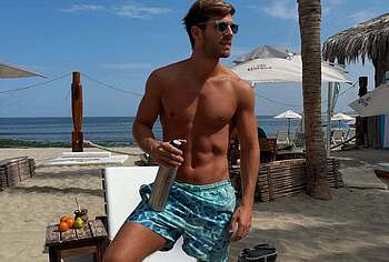 Nacho Di Marco sjirtless