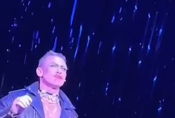 Luke Evans huge penis bulge erotic show