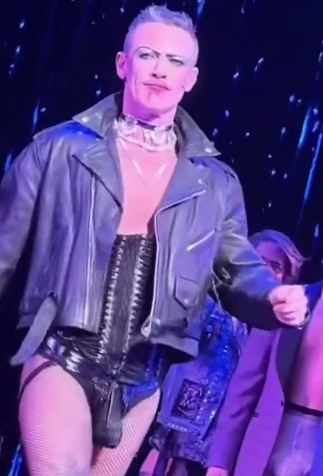 Luke Evans big cock nude