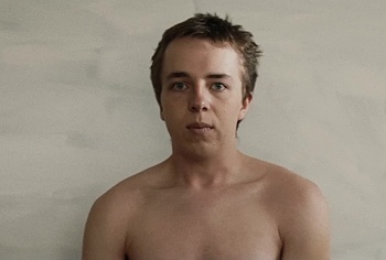 Ed Oxenbould nude and underwear in Head South