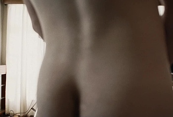 Ed Oxenbould nude and underwear in Head South