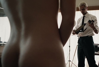 Ed Oxenbould nude and underwear in Head South