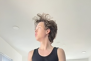 Jacob Sartorius penis bulge