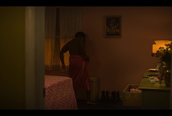 Kevin Hart Nude in Fight Night The Million Dollar Heist