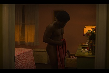 Kevin Hart Nude in Fight Night The Million Dollar Heist
