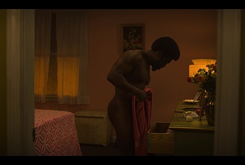 Kevin Hart Nude in Fight Night The Million Dollar Heist