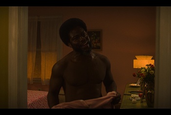 Kevin Hart Nude in Fight Night The Million Dollar Heist
