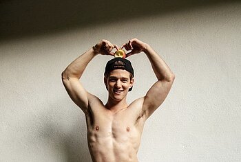 Nico Greetham Naked And Underwear Photos