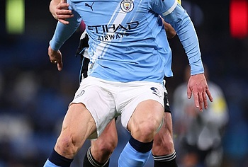 Erling Haaland Huge Penis Bulge Photos