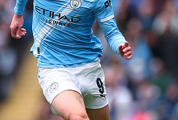 Erling Haaland Huge Penis Bulge Photos