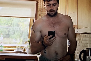 Aaron Taylor-Johnson nude shower scene in Fuze
