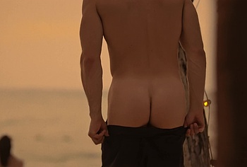 Rodolfo Salas naked butt