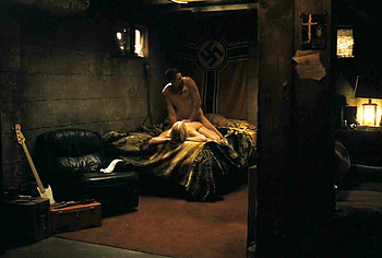 Toby Wallace Nude and Dick Bulge Scenes in Euphoria