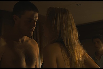 Julian Morris frontal nude in Donkey Punch