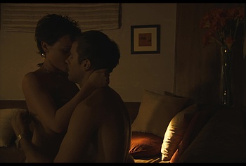 Julian Morris frontal nude in Donkey Punch