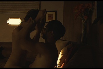 Julian Morris frontal nude in Donkey Punch