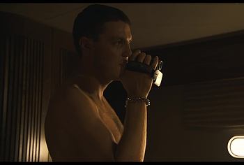 Julian Morris frontal nude in Donkey Punch