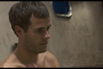 Julian Morris frontal nude in Donkey Punch