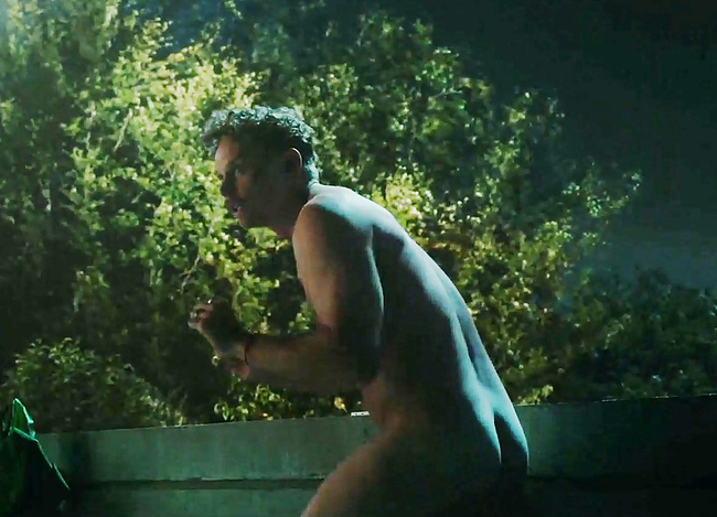 Billy Magnussen nude