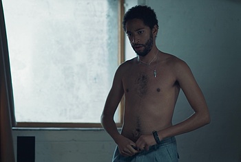 Lancelot Ncube nude scenes in Normal People