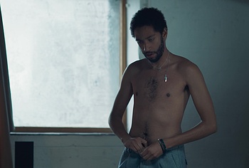 Lancelot Ncube nude scenes in Normal People