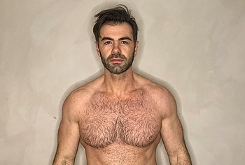 David Tag nudity