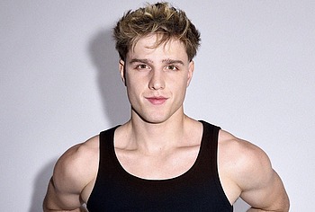 Nuno Gallego Shirtless And Hot Underwear Photos