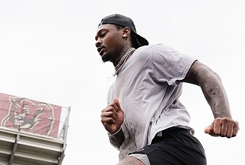 Stefon Diggs Nude Video And Huge Bulge Photos