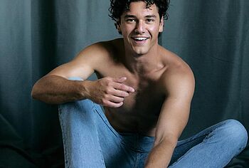 Belmont Cameli Shirtless And Cock Bulge Photos