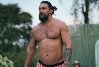 Jason Momoa dick bulge and underwear pics