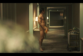 Aidan Turner frontal nude