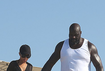 Shaquille ONeal Shows Off Nude Dick During Pee On A Yacht