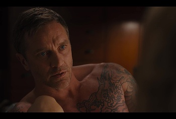 Devon Sawa Nude And Underwear Scenes in Hacks