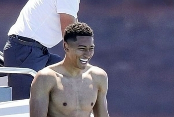 Jobe Bellingham Shirtless And Wet Underwear Pics