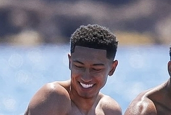 Jobe Bellingham Shirtless And Wet Underwear Pics
