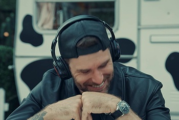 Joel Dommett Dick Bulge And Underwear in Taskmaster